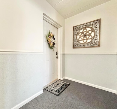 402 Sturdy Rd unit 2C, Valparaiso, IN 46383 - photo 6