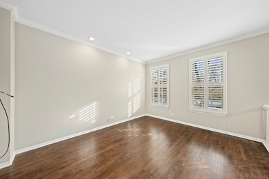 2106 Rugen Rd unit B, Glenview, IL 60026 - photo 7