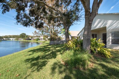 577 Lake Cypress Cir, Oldsmar, FL 34677 - photo 3