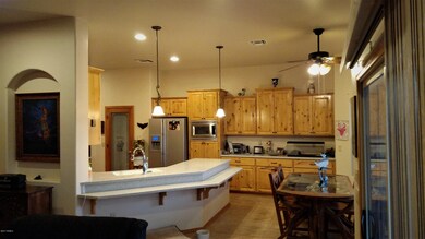 Lance Full Kitchen