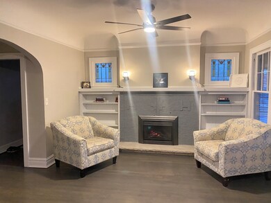 172 N Clinton Ave, Elmhurst, IL 60126 - photo 5