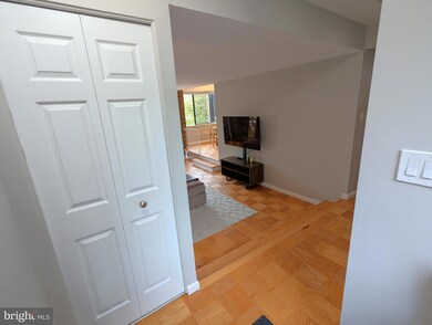 2115 Walsh View Terrace unit 8203, Silver Spring, MD 20902 - photo 2