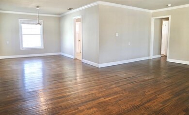 804 N Trinity St, Decatur, TX 76234 - photo 3