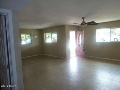 Entry/ Dining Area