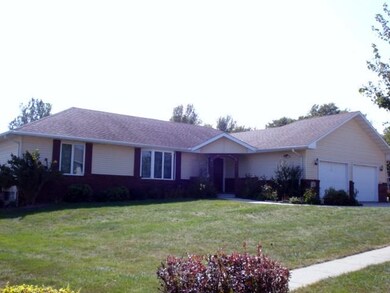 208 Fischer Dr