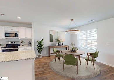 517 Broadrum St unit Brunswick, Spartanburg, SC 29303 - photo 2