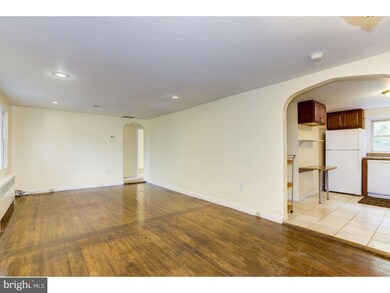 2826 2nd St, Norristown, PA 19403 - photo 4