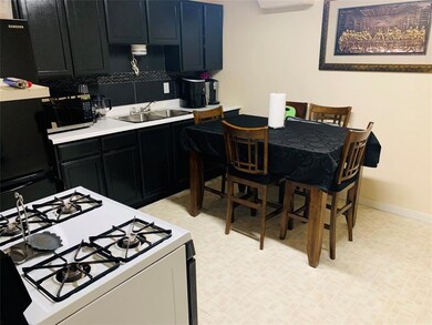 204 Marengo St, Cleburne, TX 76033 - photo 7