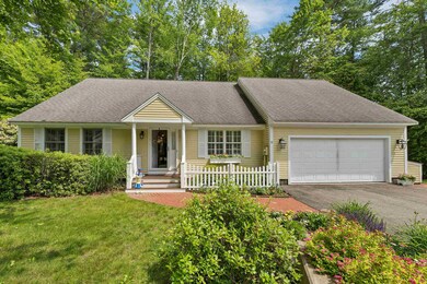 10 Cedar Dr, Wolfeboro, NH 03894 - photo 2