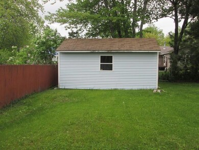 33 Cottage Rd, Millinocket, ME 04462 - photo 6