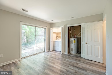 1204 N Wayne St unit D, Arlington, VA 22201 - photo 5