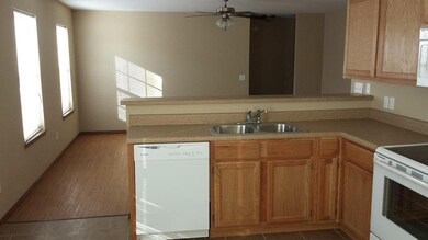 143 Fox Glove Ln, Bentonville, AR 72712 - photo 4