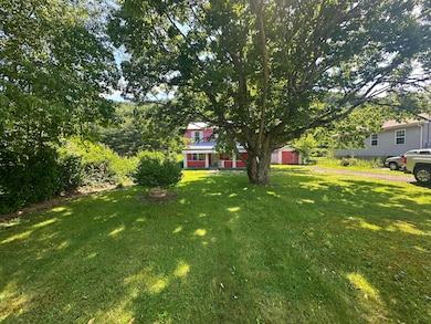 696 Tuckahoe Road