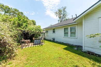 1301 Reid St, Houston, TX 77022 - photo 6