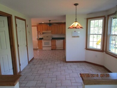 6 Laurie Ln, Charlton, MA 01507 - photo 4