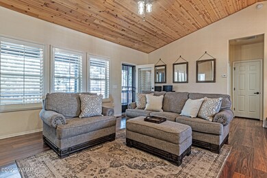 Sitting Area