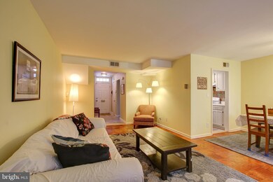 1901 Lyttonsville Rd, Silver Spring, MD 20910 - photo 6