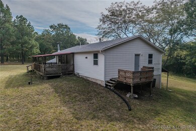 29796 Sawmill Rd, Edwards, MO 65326 - photo 5