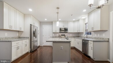 15008 Plum Tree Way, Bowie, MD 20721 - photo 7