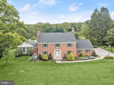 13003 Heil Manor Dr, Reisterstown, MD 21136 - photo 2