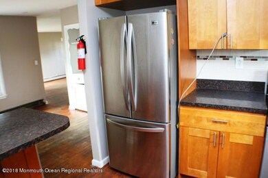 352-592006 Kitchen (4)
