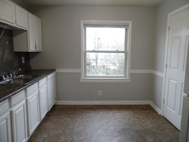 933 N Broadway unit 3, Lexington, KY 40505 - photo 3