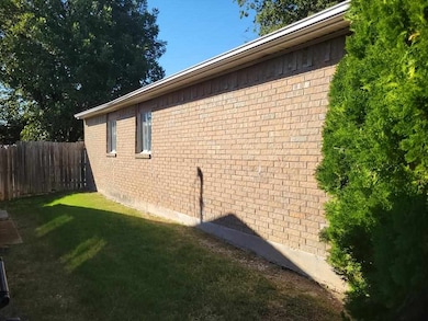 412 NW 68th St, Lawton, OK 73505 - photo 2