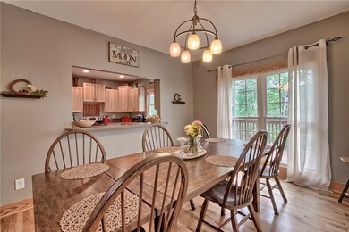 151 W Waters Edge Ln, West Union, SC 29696 - photo 6