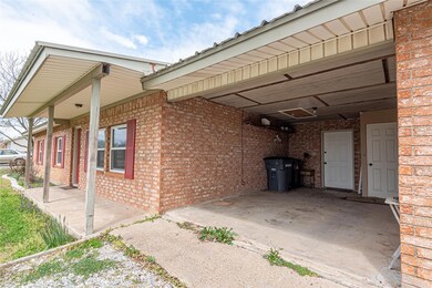 111 Paige St, Weatherford, TX 76088 - photo 4