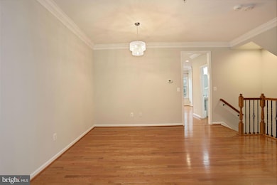 603 Overlook Park Dr, Oxon Hill, MD 20745 - photo 5