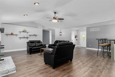 121 Ridge Dr, Maryville, IL 62062 - photo 7