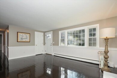 05-Living Room