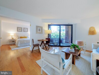 The Richmond Condominiums unit 414, Washington, DC 20036 - photo 4