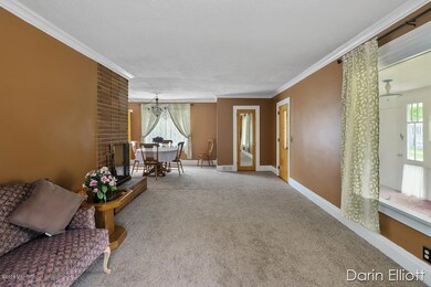 452 Jones St, Ionia, MI 48846 - photo 5