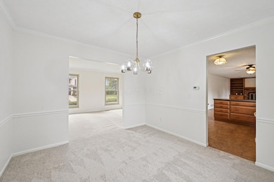 3722 Rochfort Bridge Dr, Columbus, OH 43221 - photo 7