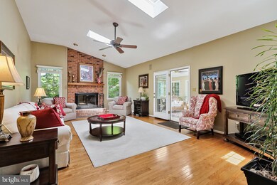 14011 Fox Run Ct, Phoenix, MD 21131 - photo 7