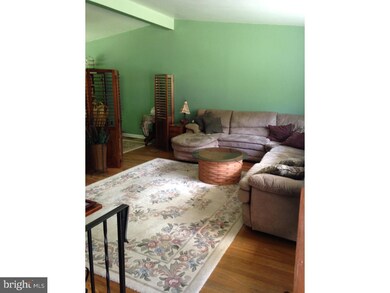 209 Dorset Way, Chalfont, PA 18914 - photo 3