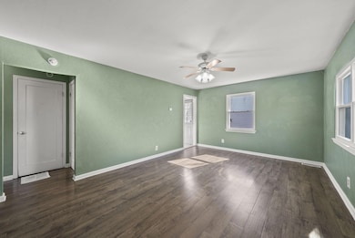 3462 Dresden St, Columbus, OH 43224 - photo 4