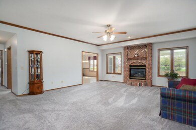 416 Sequoia Dr-7