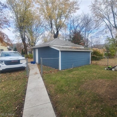 3023 9th St SW, Canton, OH 44710 - photo 2
