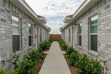 View of home's exterior