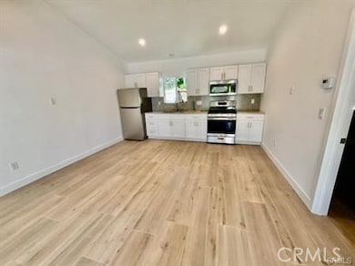 7919 Bothwell Rd, Los Angeles, CA 91335 - photo 6