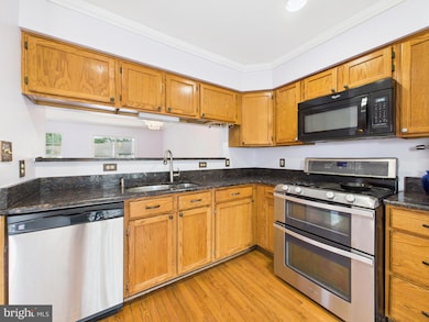 3410 Tuckahoe Ct, Dumfries, VA 22026 - photo 5