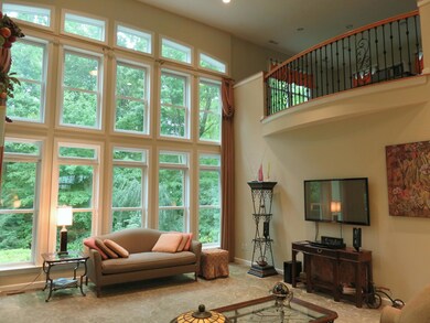 Loft area and Juliet balcony above