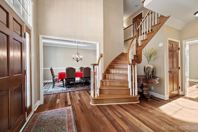 1309 Fox Chase Blvd, Saint Charles, IL 60174 - photo 2