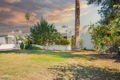 2209 N 12th Ave, Phoenix, AZ 85007 - photo 3