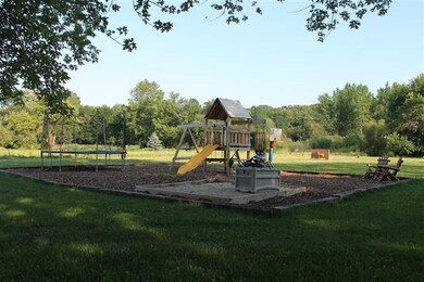 5401 Washington St, Afton, WI 53501 - photo 6