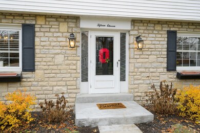 1511 Barrington