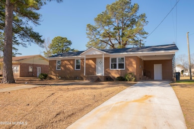 2418 May Dr, Winterville, NC 28590 - photo 2