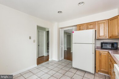 32 Salthill Ct, Lutherville Timonium, MD 21093 - photo 6